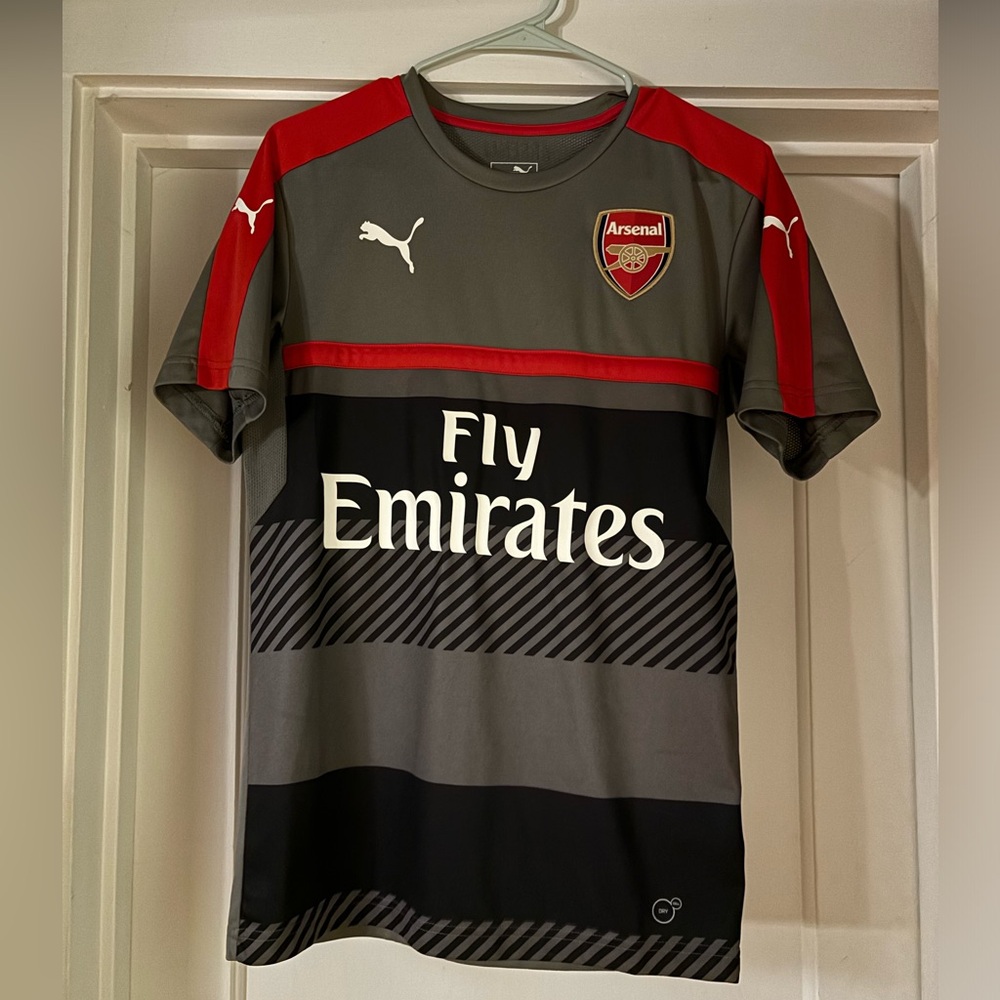 Puma 2016/17 Arsenal Training Jersey